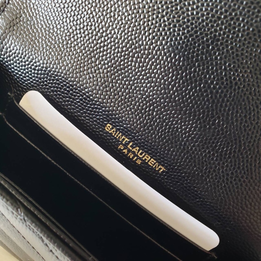 ❌SOLD❌Saint Laurent black wallet - Picture 6 of 14